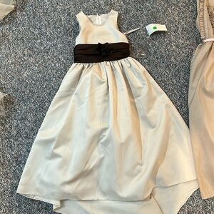 Kid dress size 4